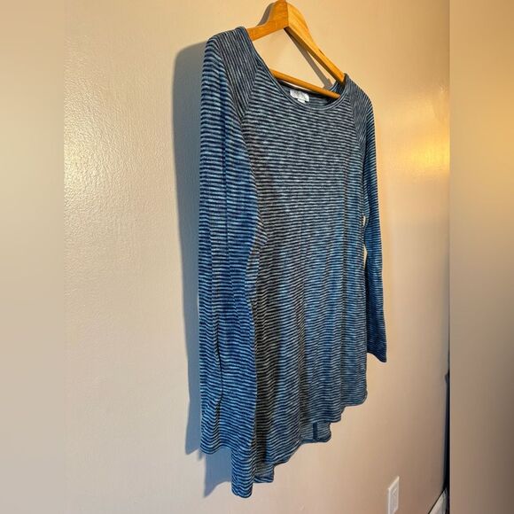 Blue Striped Motherhood Maternity L/S Top Size M VGUC - Picture 3 of 5